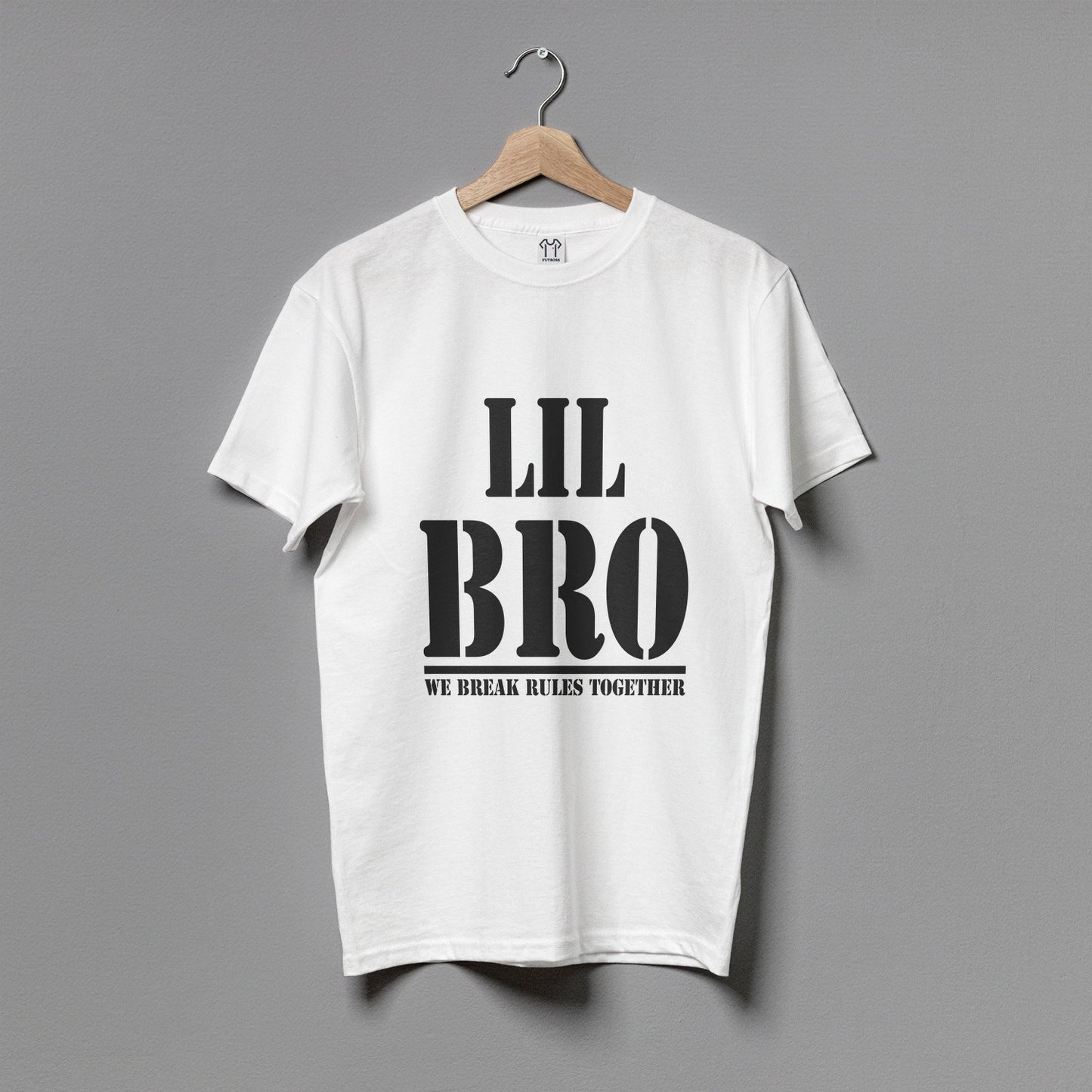 Жіноча футболка "Lil bro"
